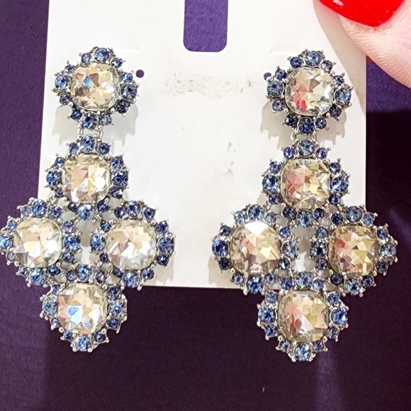 NWT Charter Club Blue White Dramatic Rhinestone Dangle Party Pierced Earrings - Picture 4 of 10